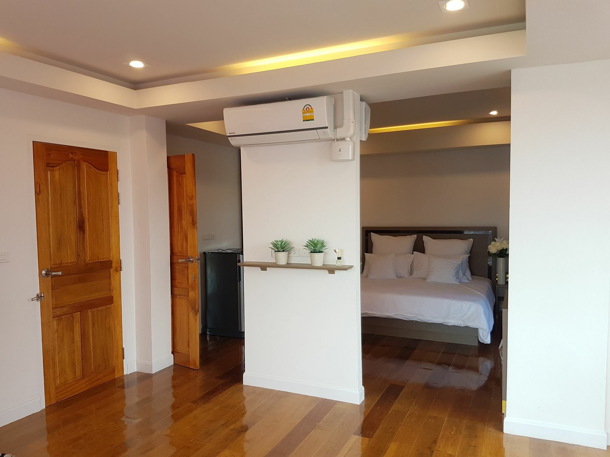 S.E.T Thanmongkol Residence Banguecoque Exterior foto